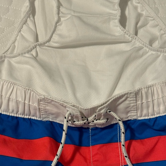 NWOT Gap Swim Trunks - Kids Size L - Picture 13 of 14
